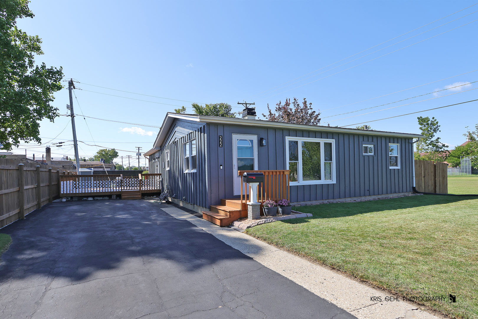 222 W Church Street, Wauconda, IL 60084