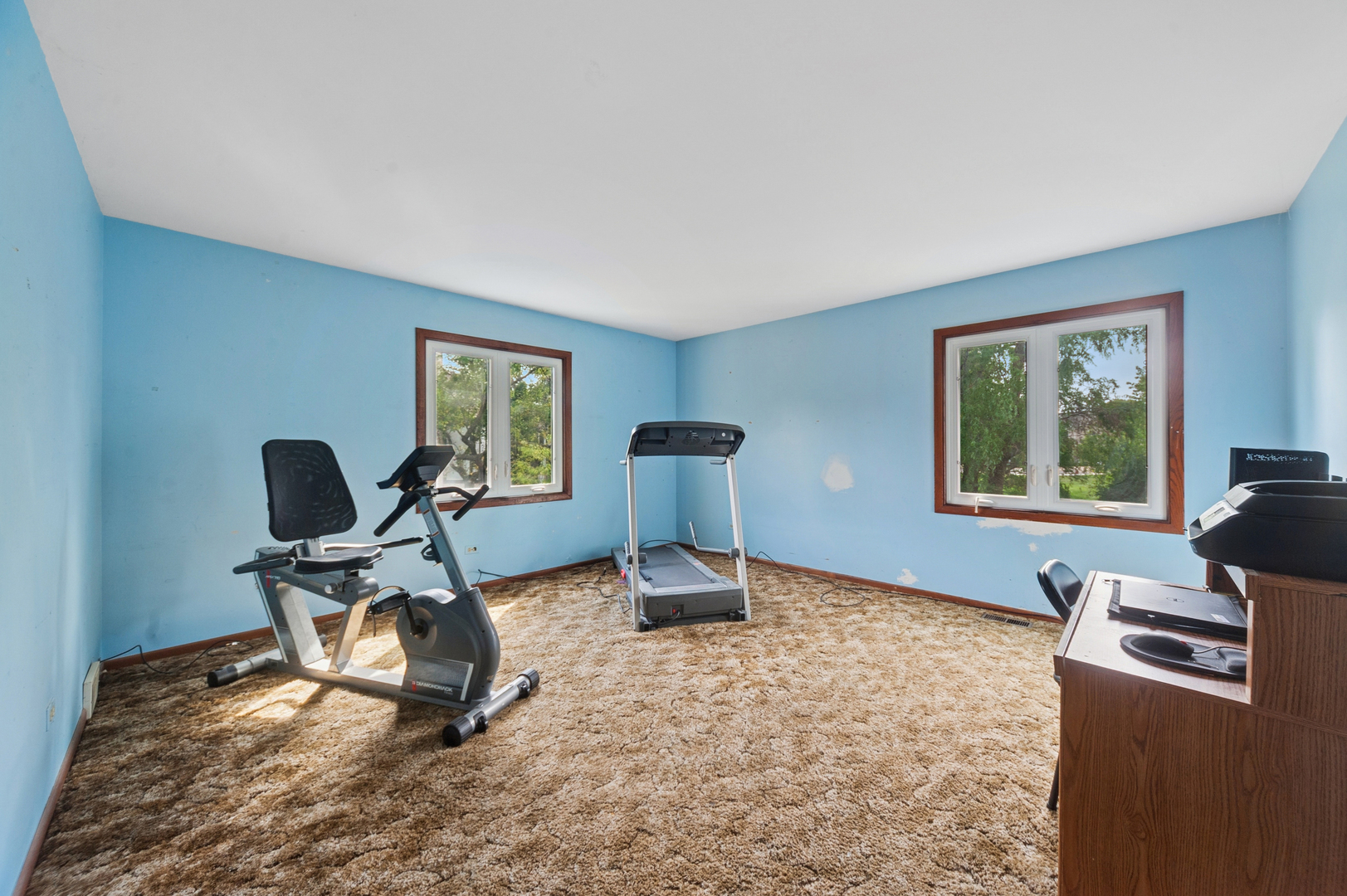 2611 E Radford Court, Arlington Heights, IL 60004