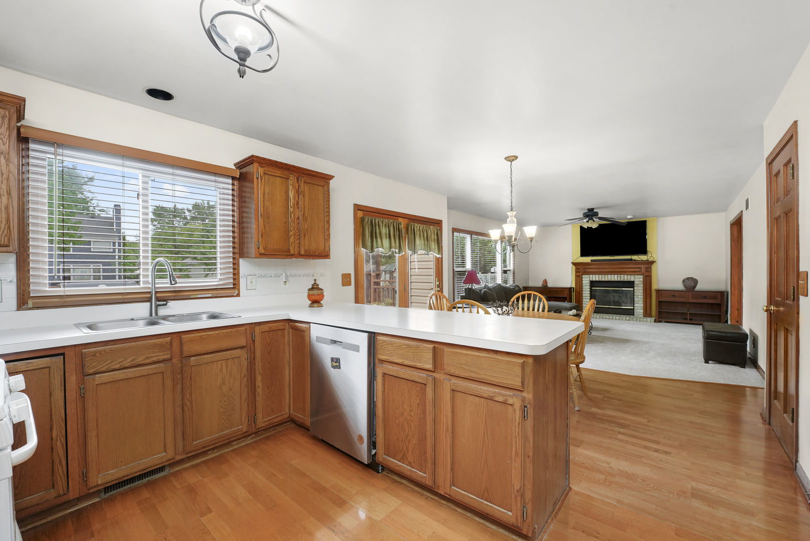 722 Maves Drive, Batavia, IL 60510