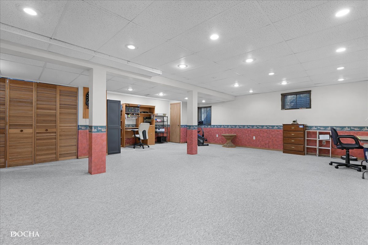 1149 Newcastle Lane, Aurora, IL 60506