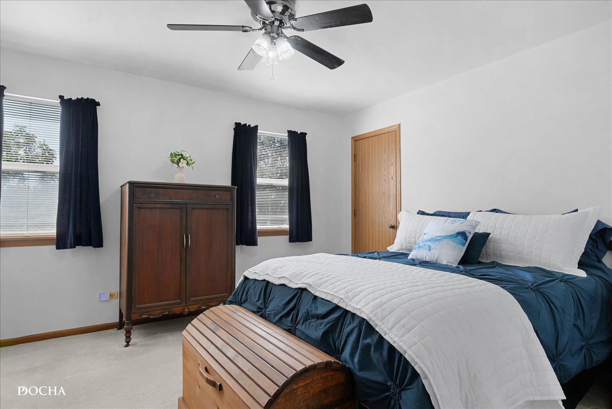 1149 Newcastle Lane, Aurora, IL 60506