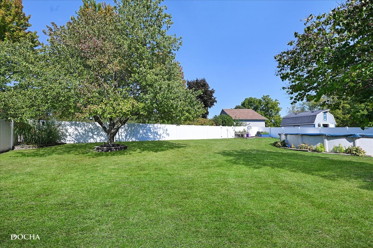 1149 Newcastle Lane, Aurora, IL 60506