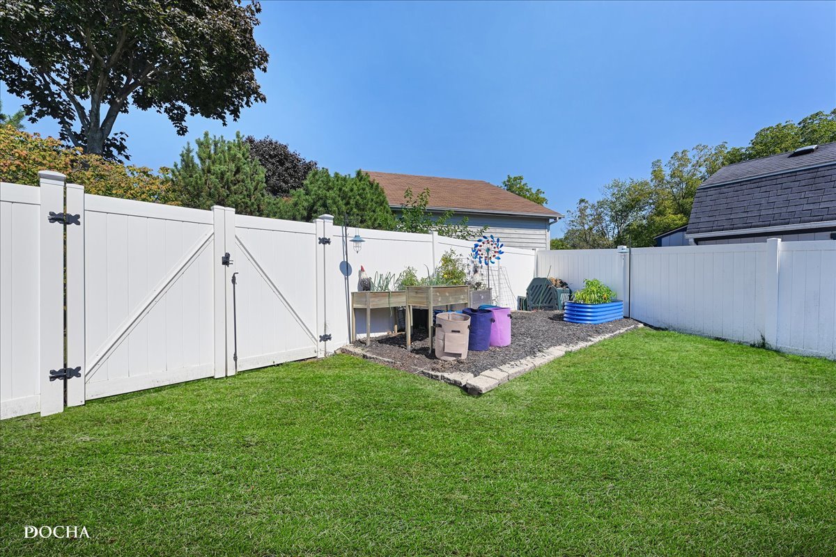 1149 Newcastle Lane, Aurora, IL 60506