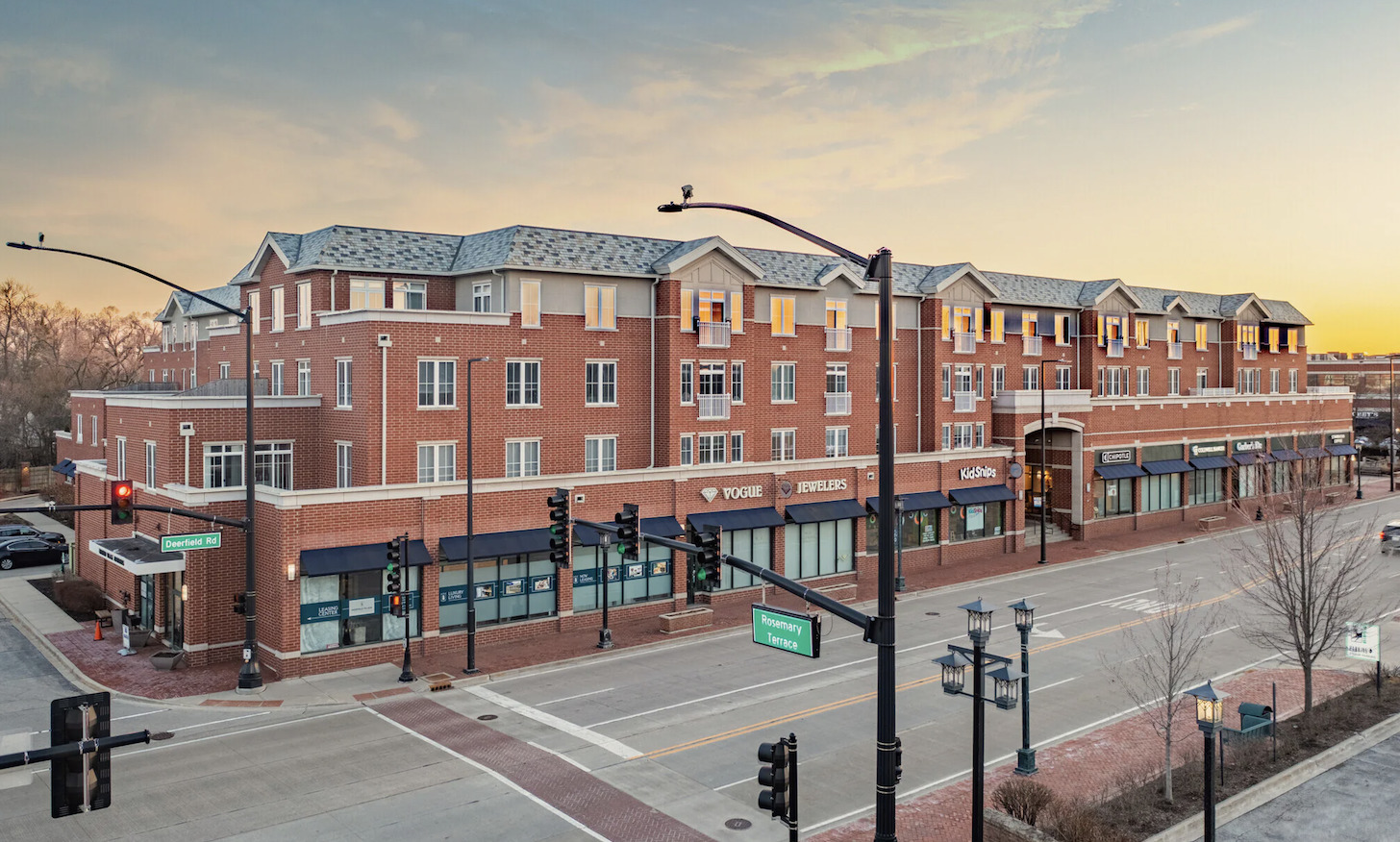 625 Deerfield Road #402, Deerfield, IL 60015