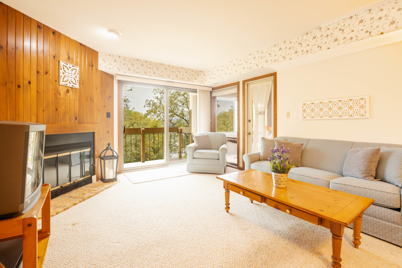 B10 Long Bay Point Drive #B10, Galena, IL 61036