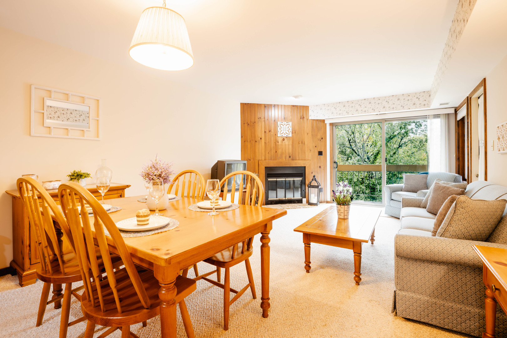 B10 Long Bay Point Drive #B10, Galena, IL 61036