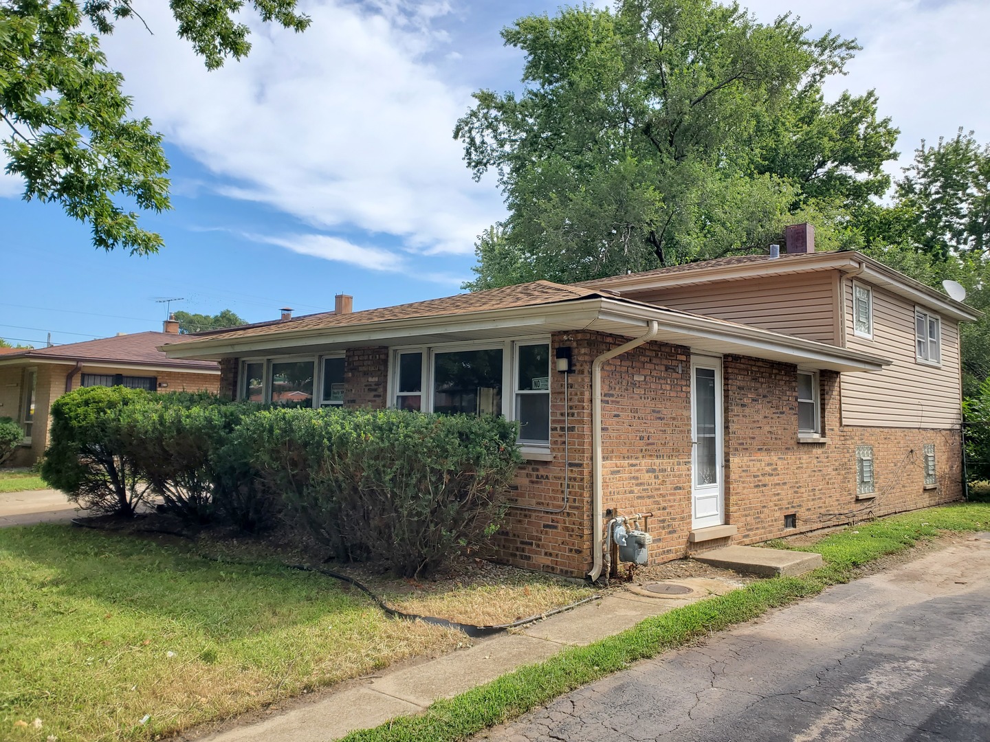 15019 Oak Street, Dolton, IL 60419
