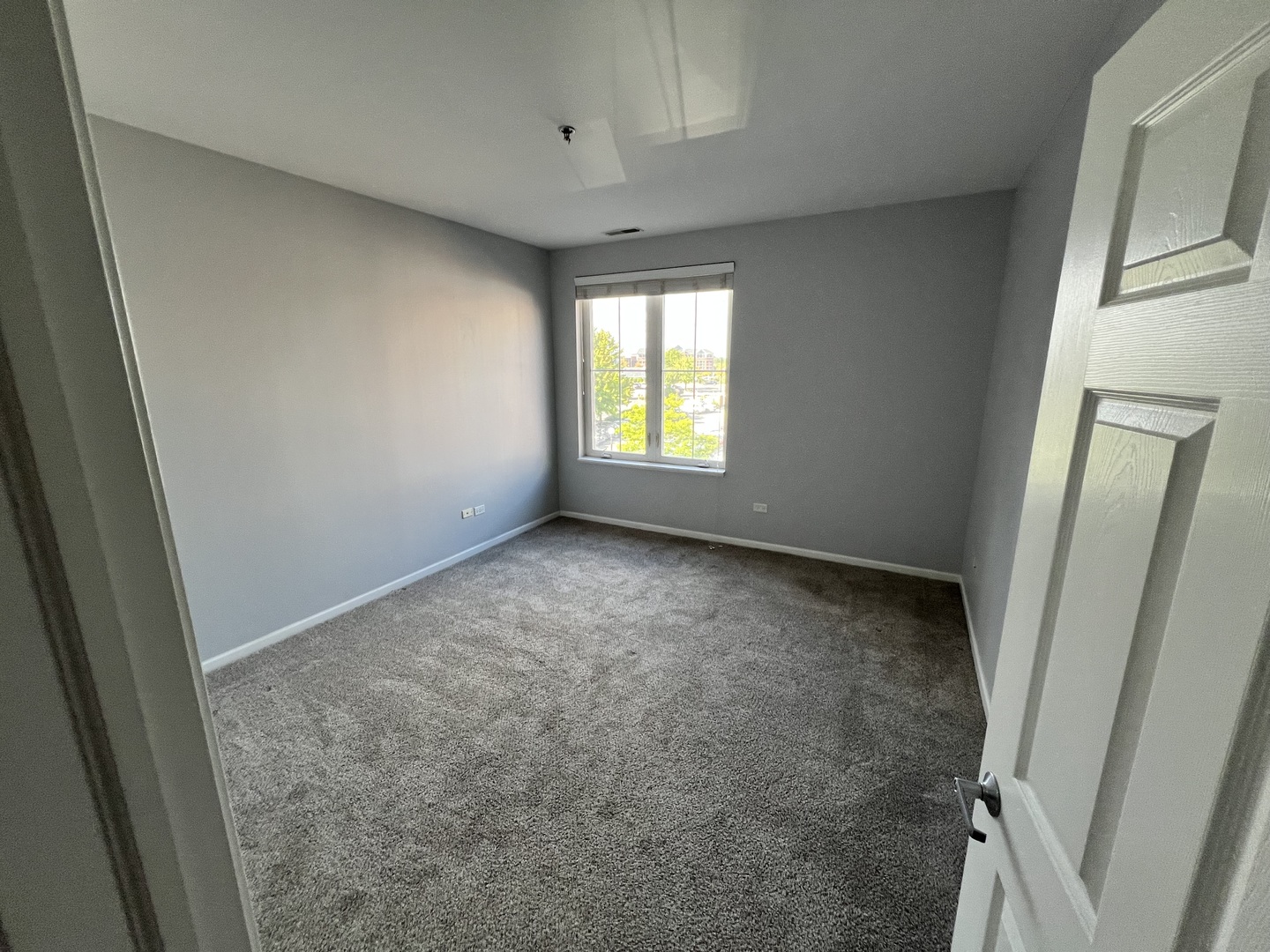 625 Deerfield Road #317, Deerfield, IL 60015