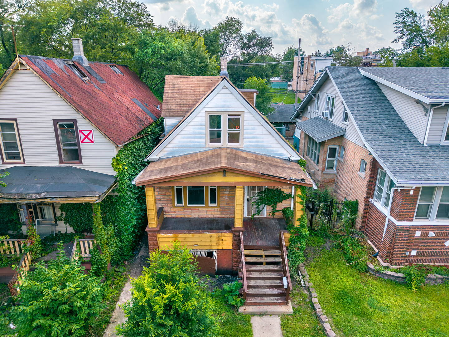 10910 S Edbrooke Avenue, Chicago, IL 60628