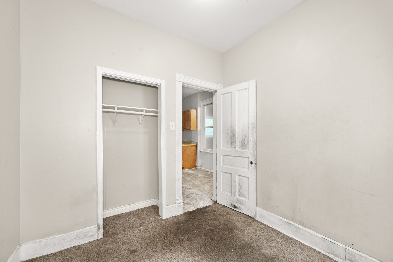 10910 S Edbrooke Avenue, Chicago, IL 60628
