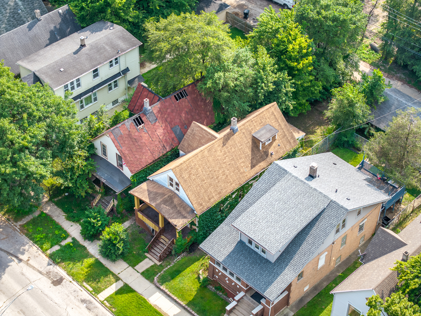 10910 S Edbrooke Avenue, Chicago, IL 60628