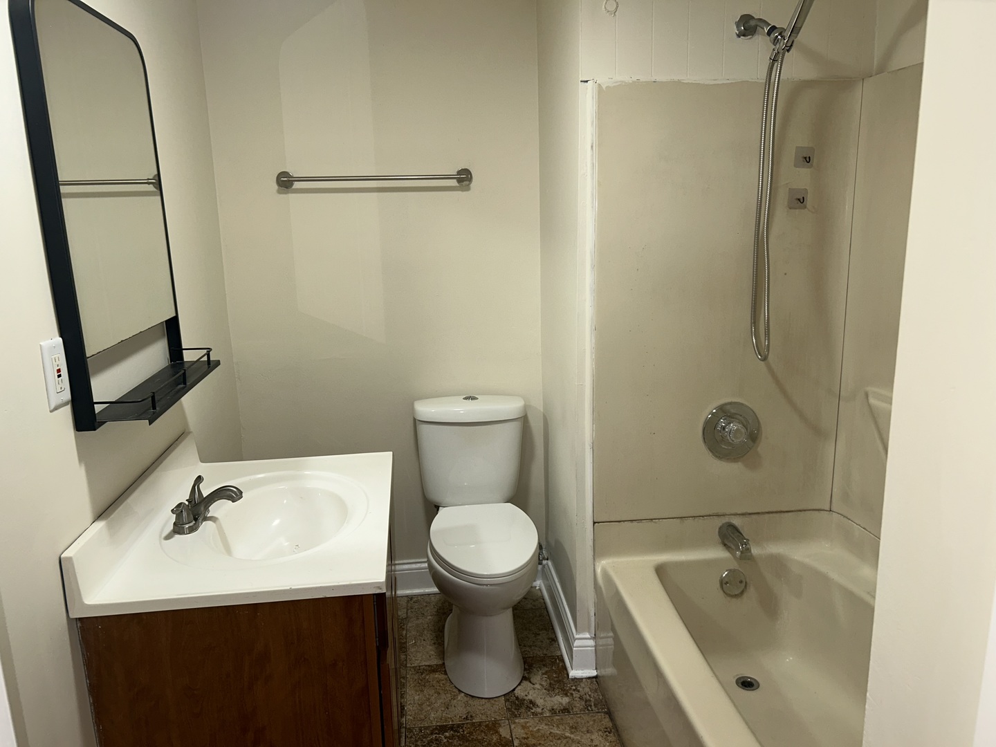 718 Michigan Avenue #718, South Elgin, IL 60177