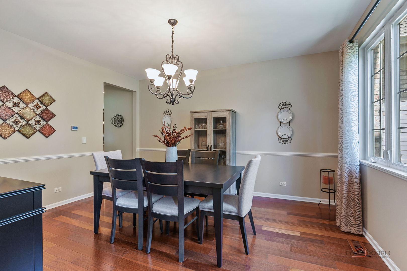 570 Patriot Court, Gurnee, IL 60031