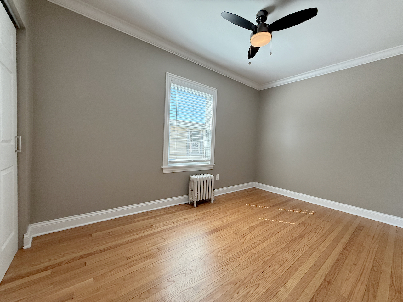 5128 W Carmen Avenue #2, Chicago, IL 60630