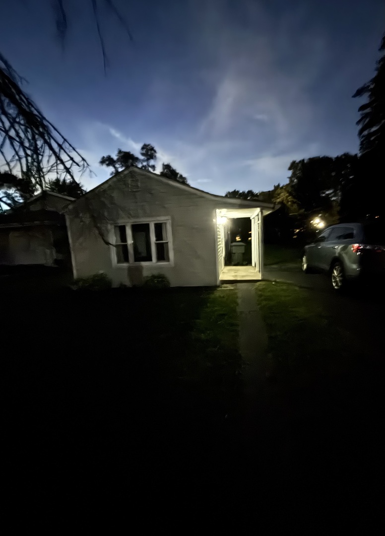 1110 174th Street, East Hazel Crest, IL 60429