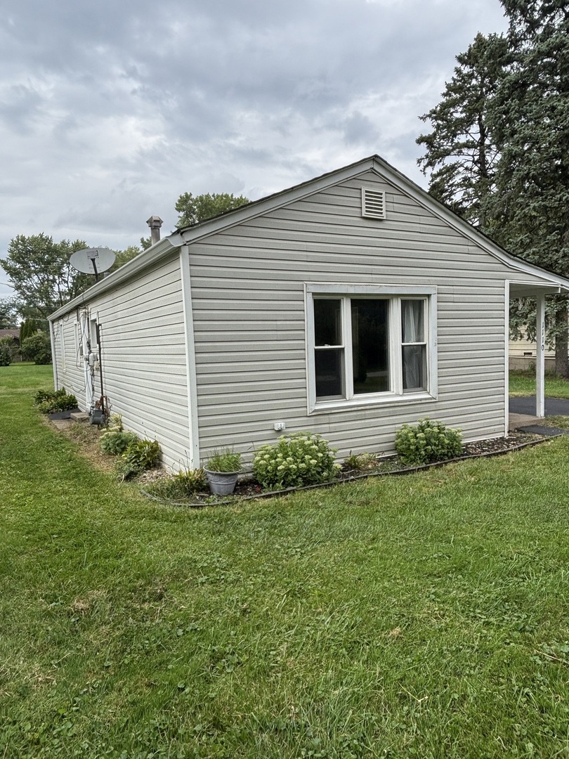 1110 174th Street, East Hazel Crest, IL 60429