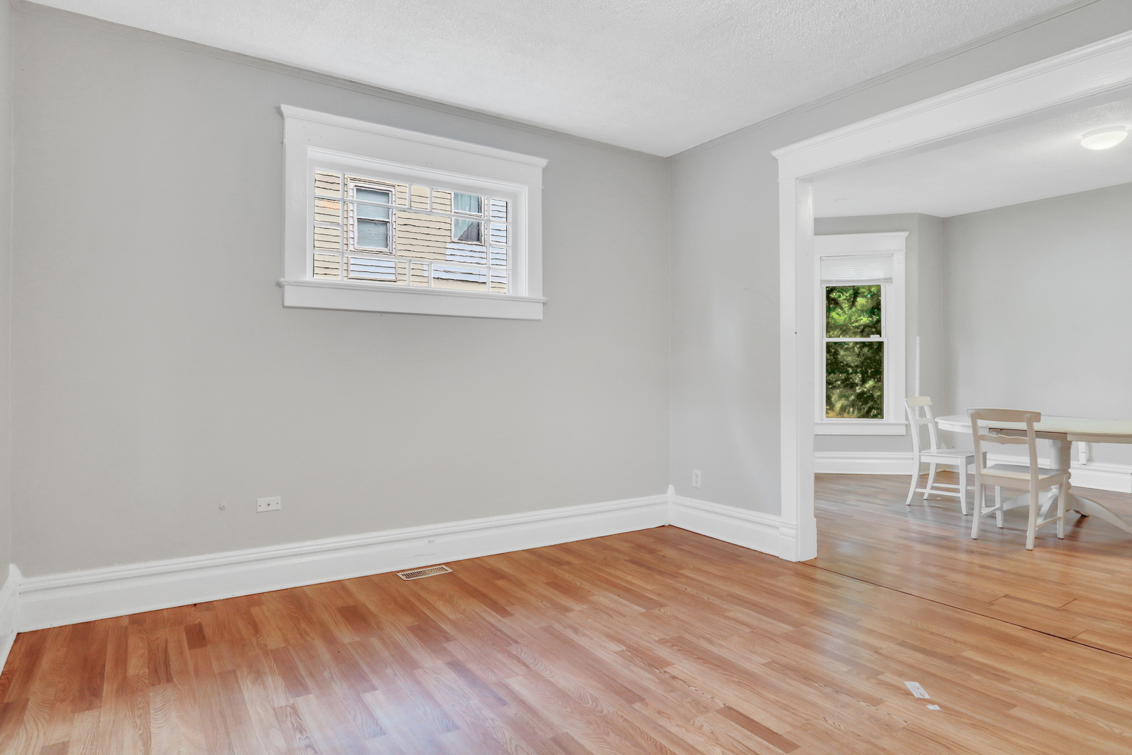 725 18th Street, North Chicago, IL 60064