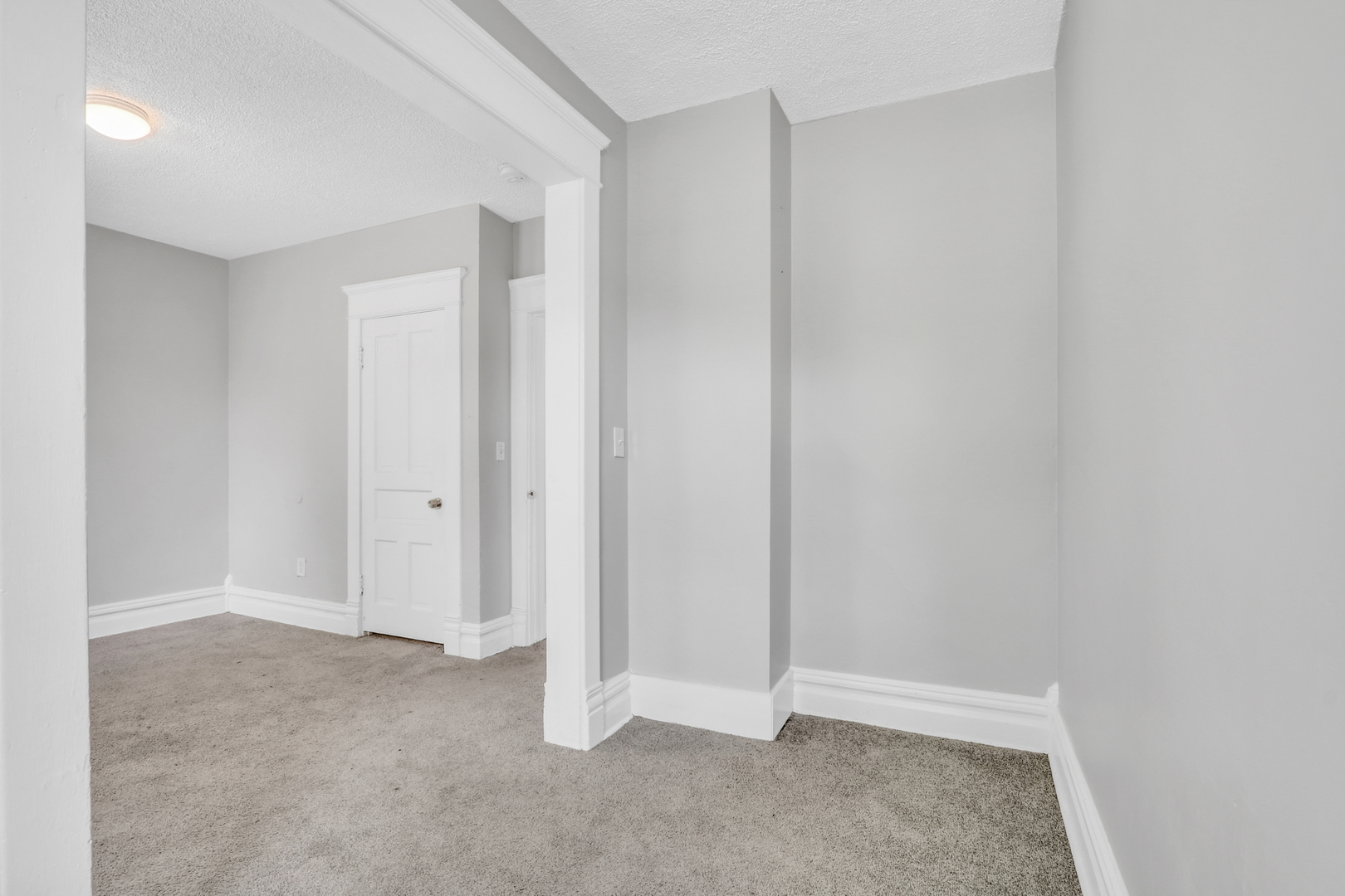 725 18th Street, North Chicago, IL 60064