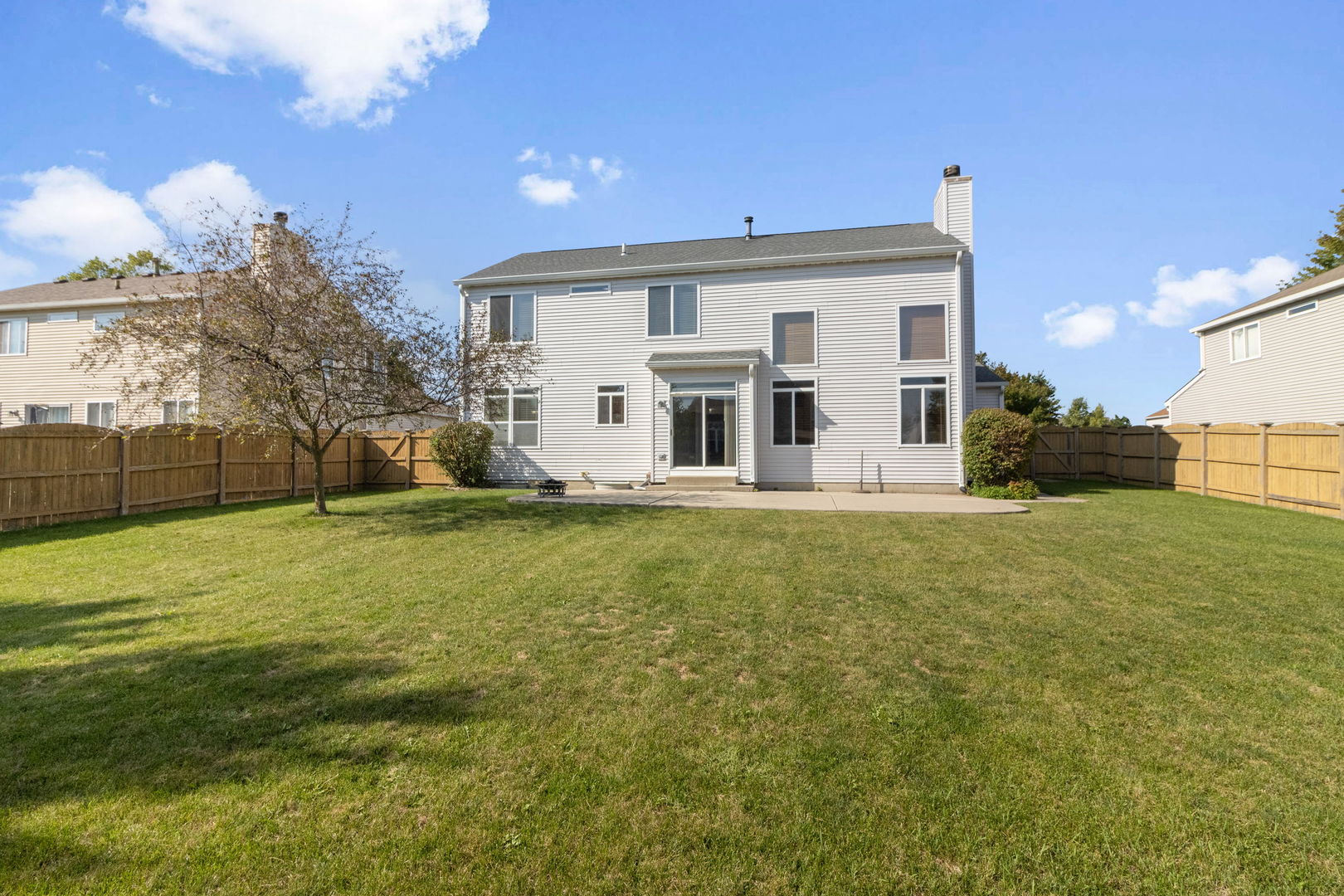 25765 S Yellow Pine Drive, Channahon, IL 60410