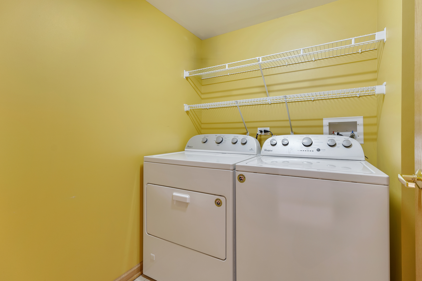 1476 Perry Street #506, Des Plaines, IL 60016