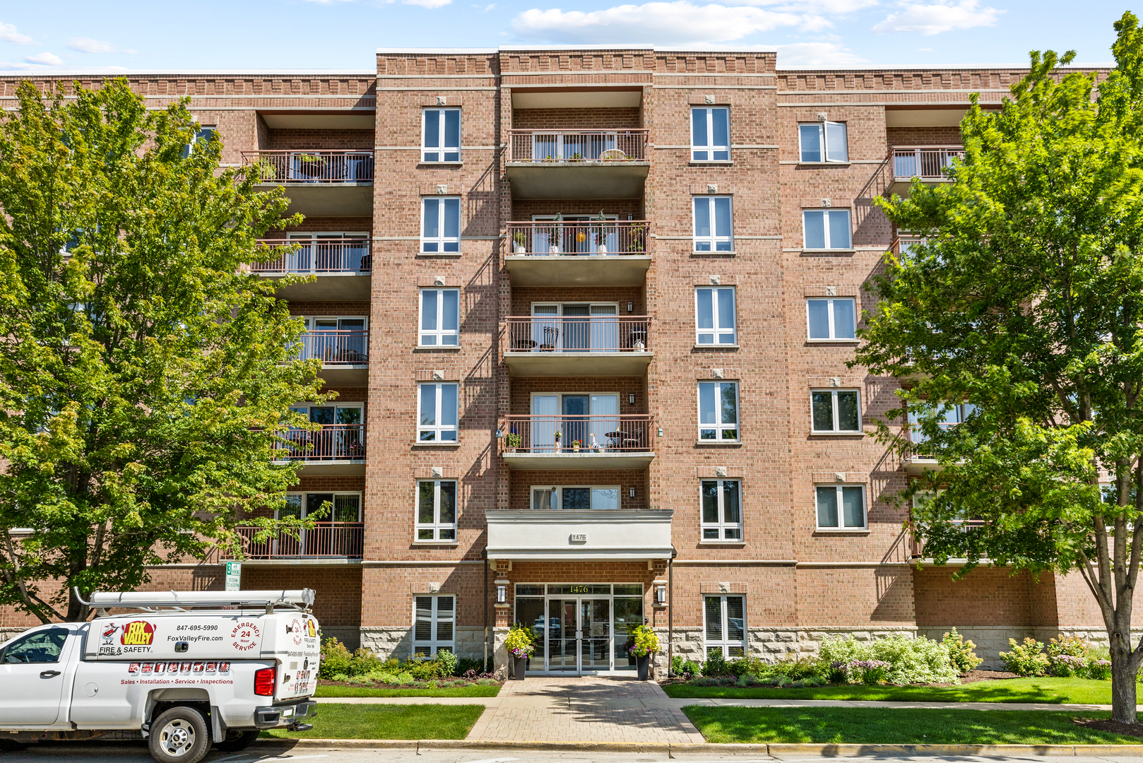 1476 Perry Street #506, Des Plaines, IL 60016
