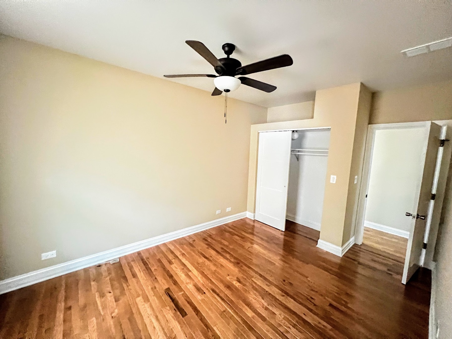 5328 W Leland Avenue #2, Chicago, IL 60630