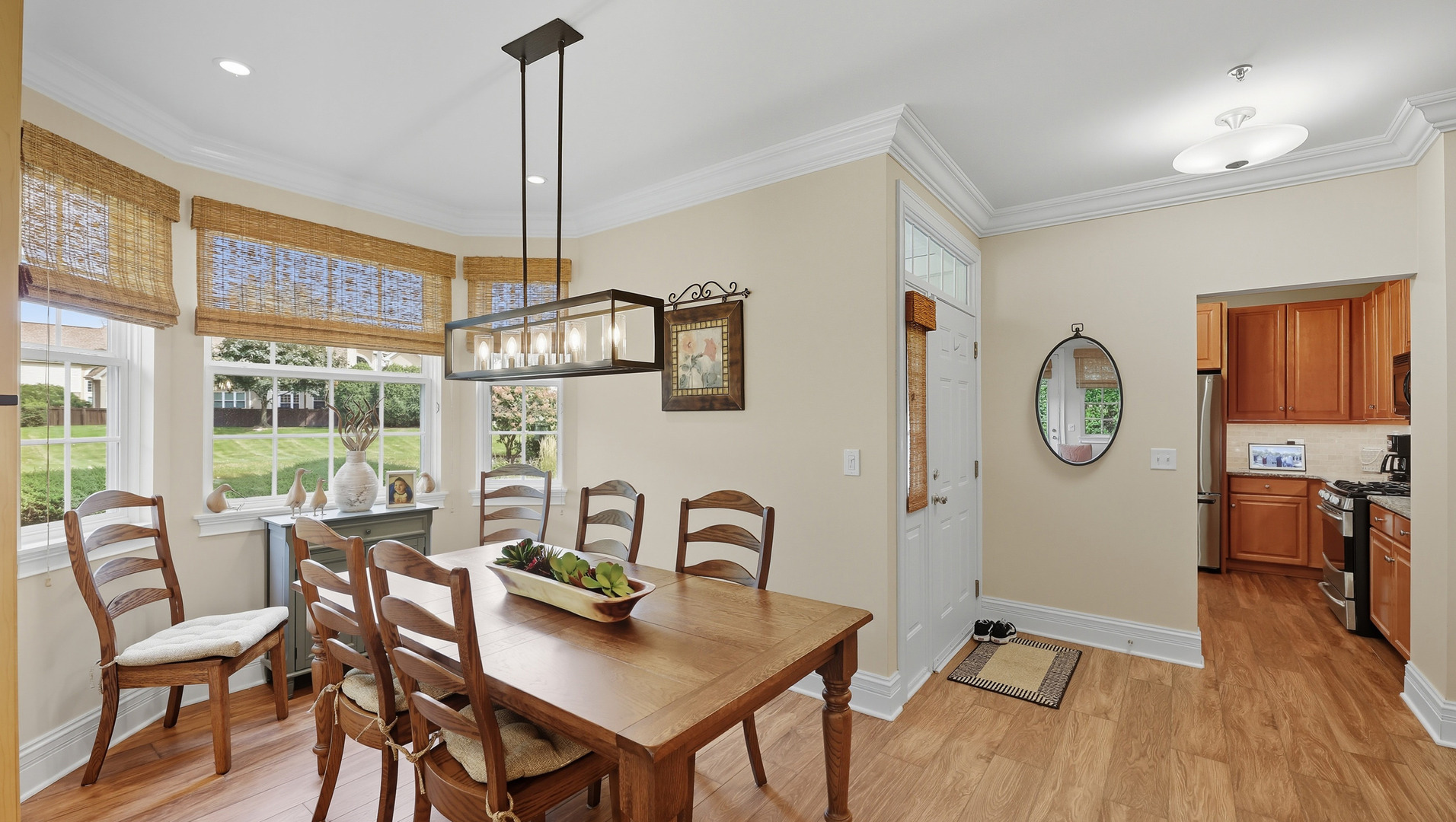 2550 Camberley Circle #5-810, Westchester, IL 60154