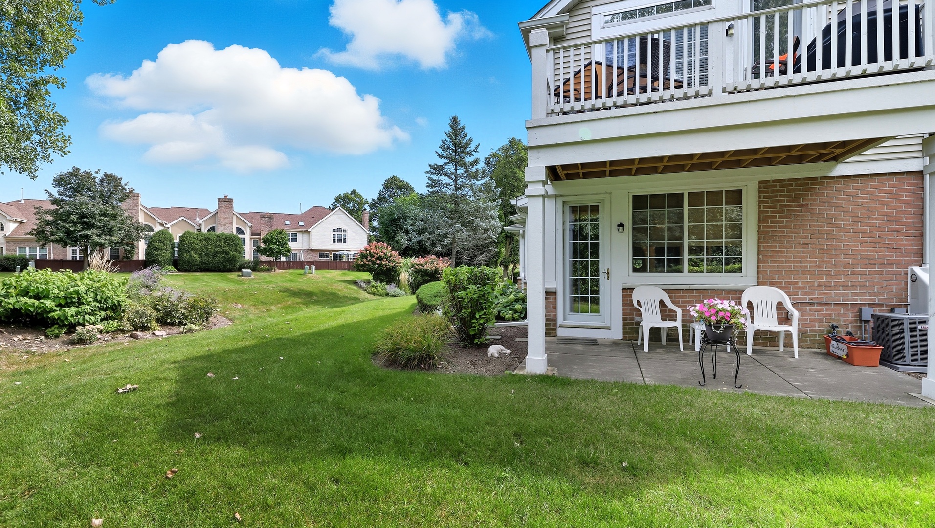 2550 Camberley Circle #5-810, Westchester, IL 60154