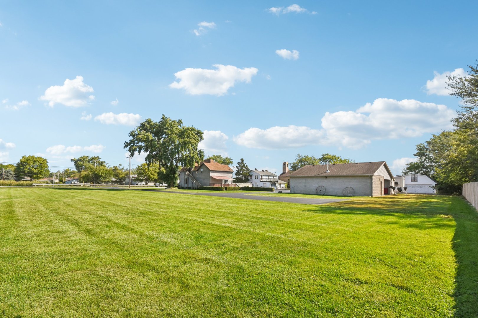 2855-2839 Glenwood Lansing Road, Lynwood, IL 60411