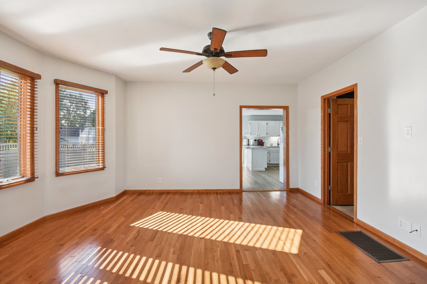 2855-2839 Glenwood Lansing Road, Lynwood, IL 60411