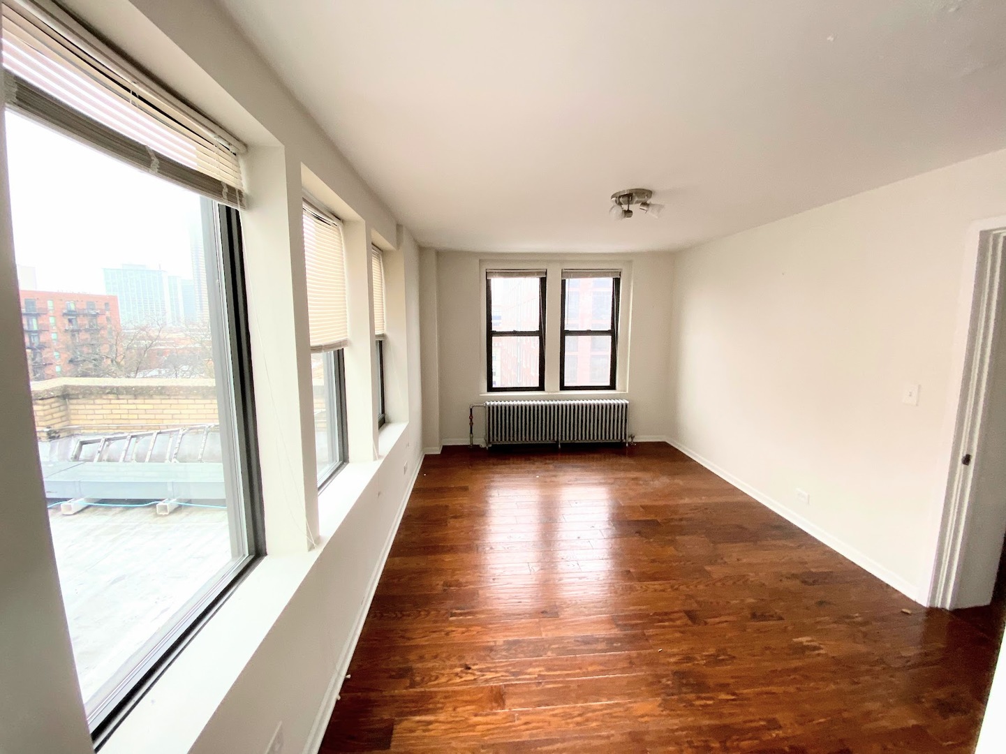 3933 N Clarendon Avenue #701PH, Chicago, IL 60613