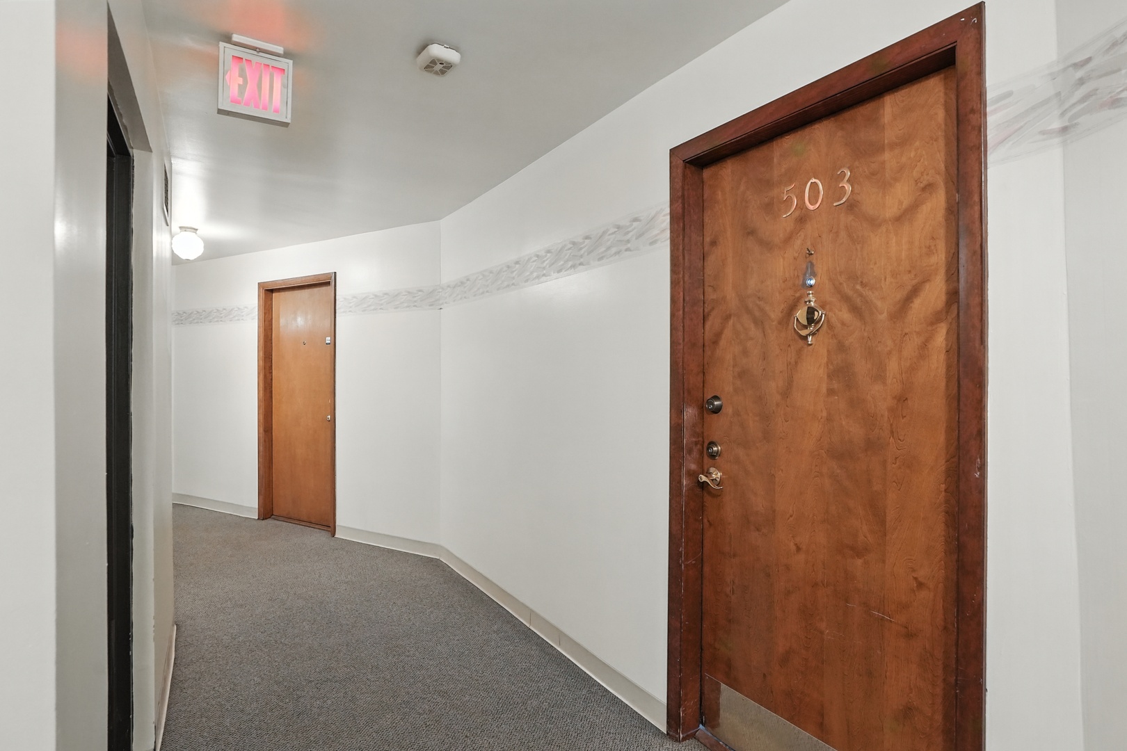 2304 Holiday Terrace #503, Lansing, IL 60438