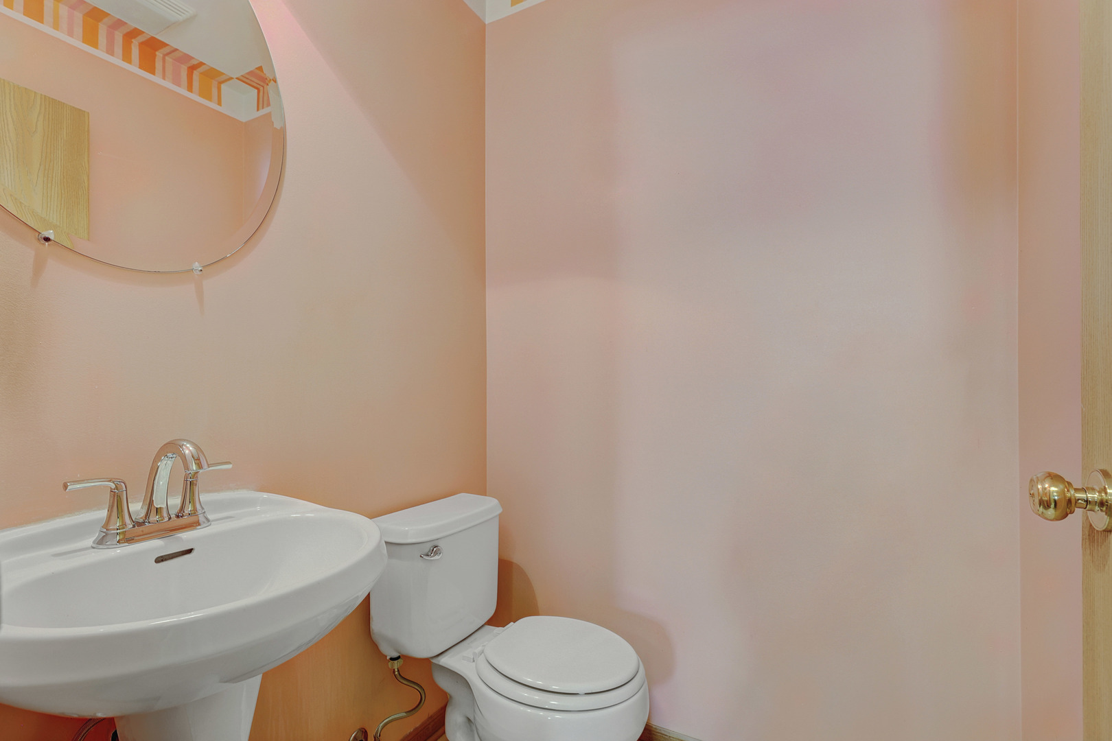 94 Waterbury Circle, Oswego, IL 60543