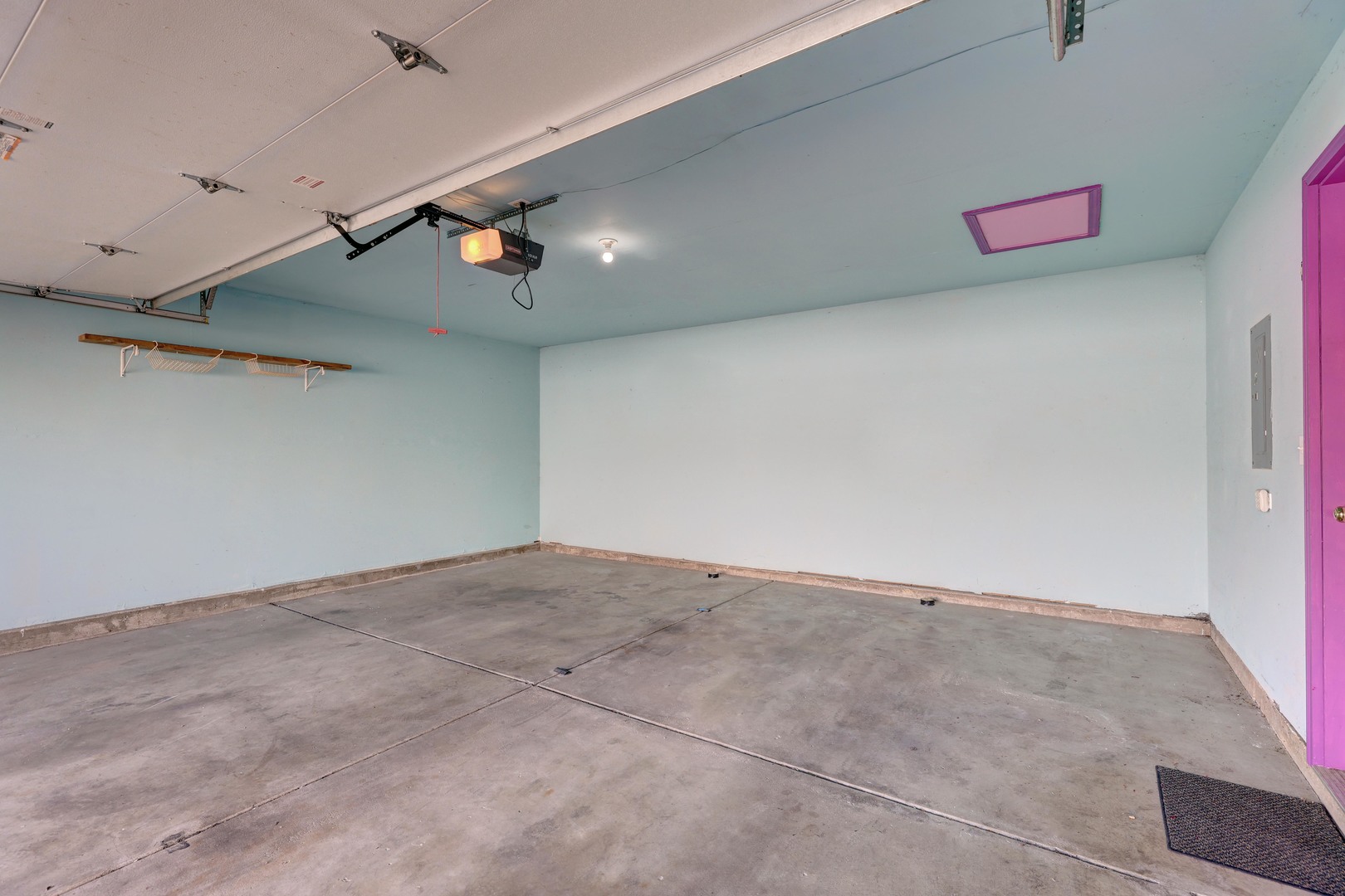 94 Waterbury Circle, Oswego, IL 60543