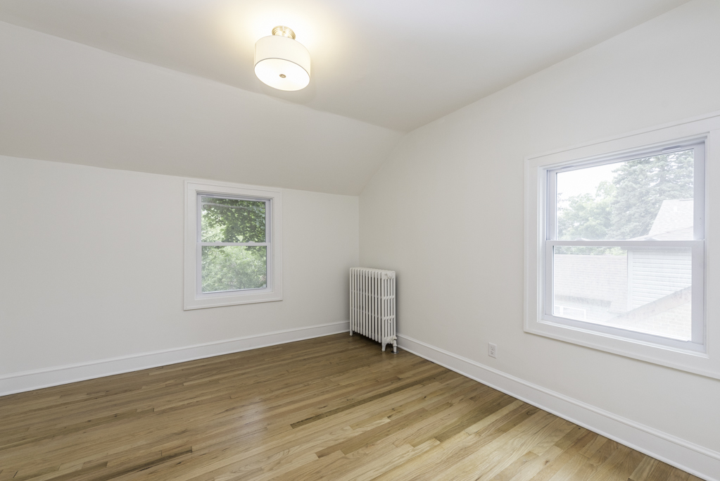 1335 Chestnut Street, Waukegan, IL 60085