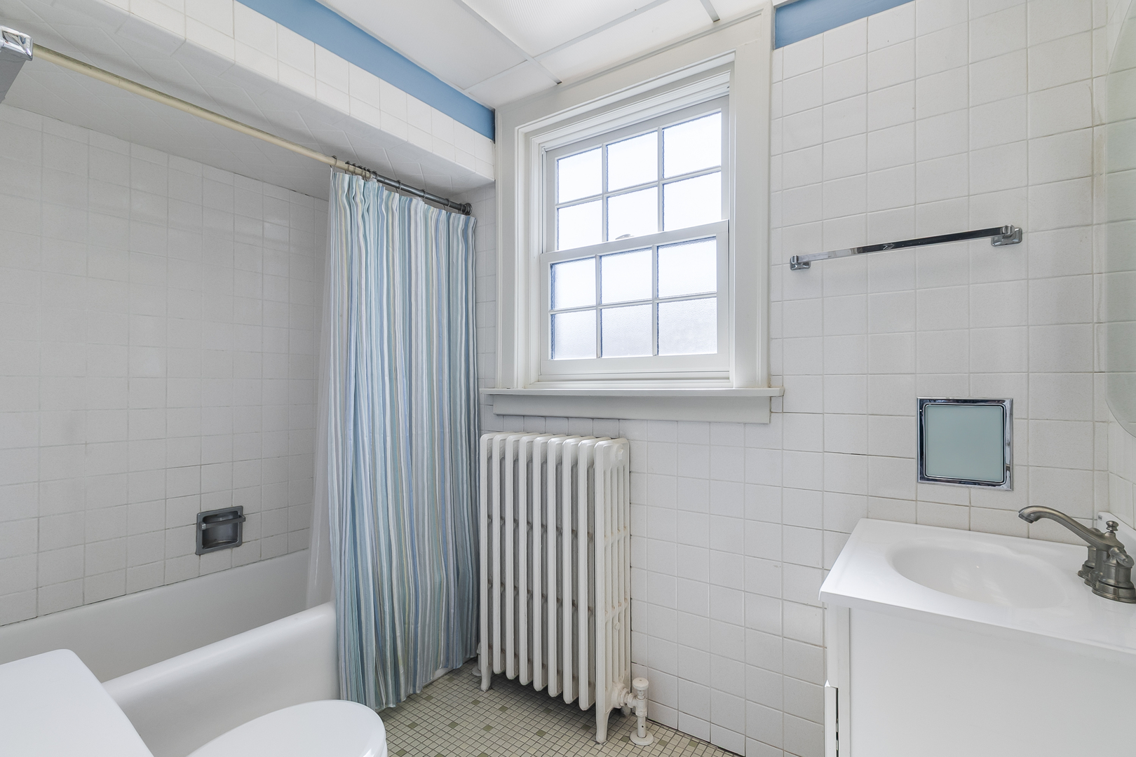 10337 S Hamilton Avenue, Chicago, IL 60643