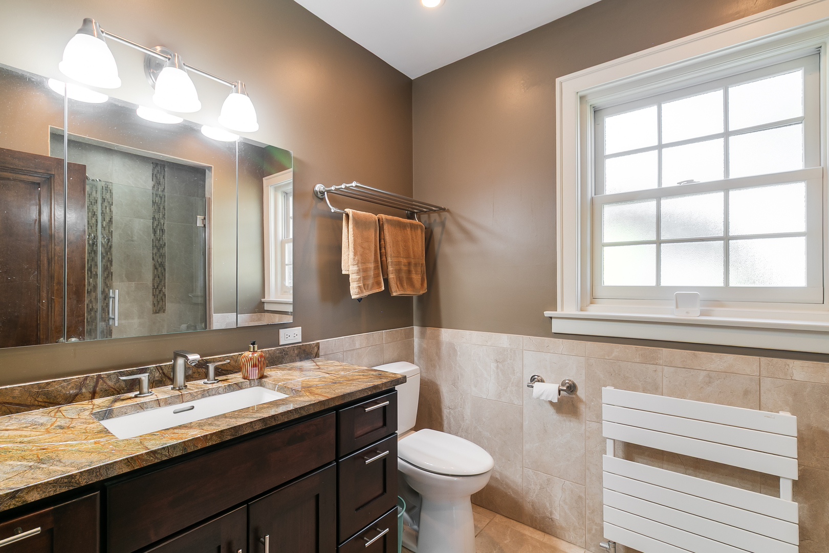 10337 S Hamilton Avenue, Chicago, IL 60643