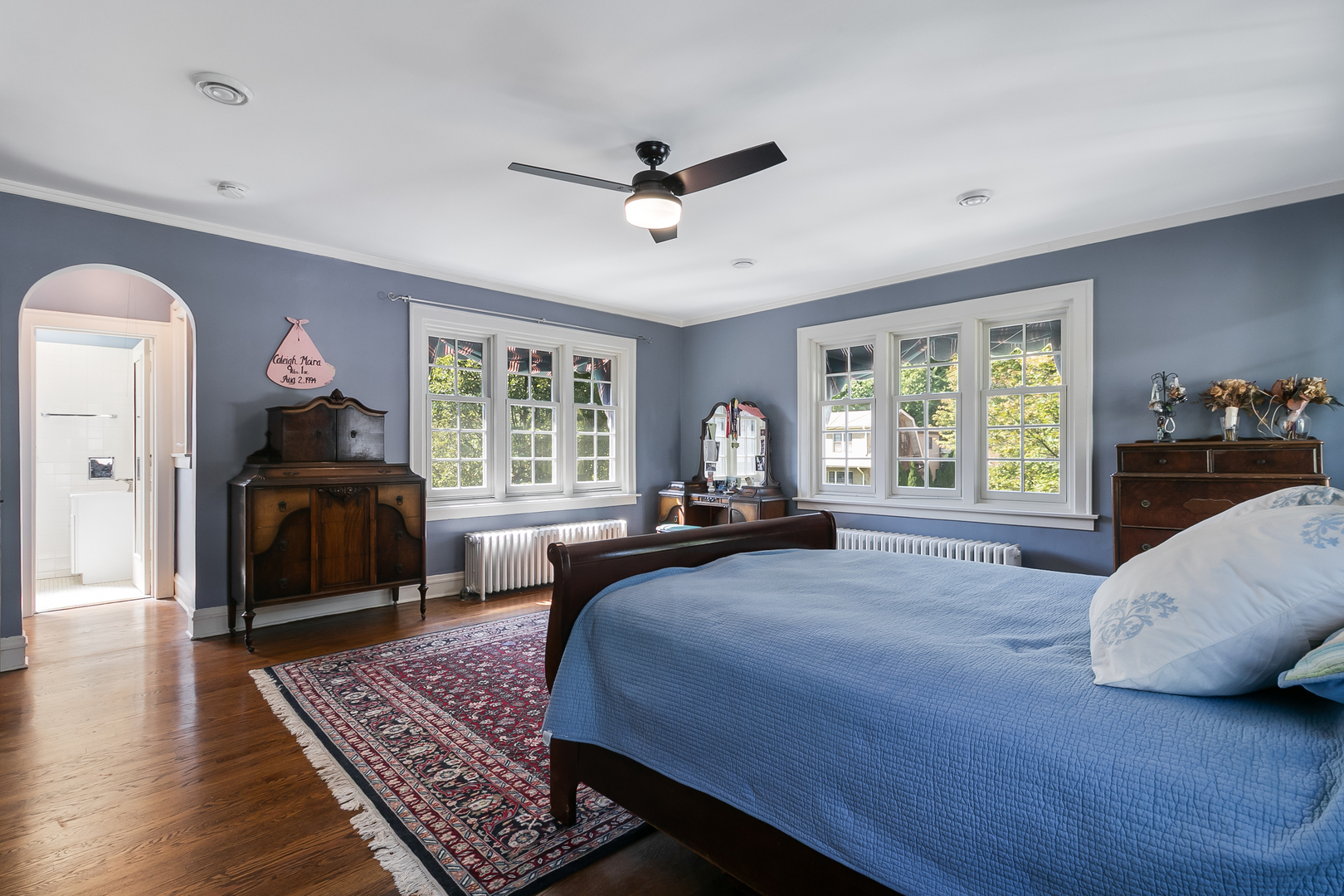 10337 S Hamilton Avenue, Chicago, IL 60643