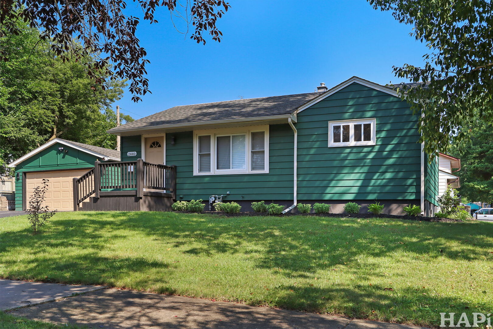 2440 W Cheyenne Road, Waukegan, IL 60087