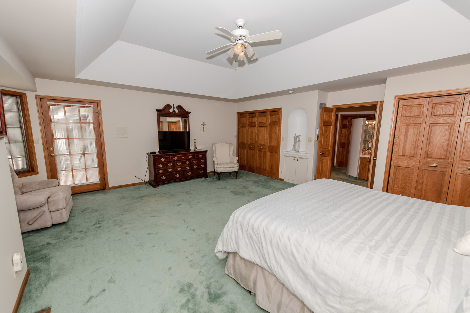 717 Westridge Road, Joliet, IL 60431
