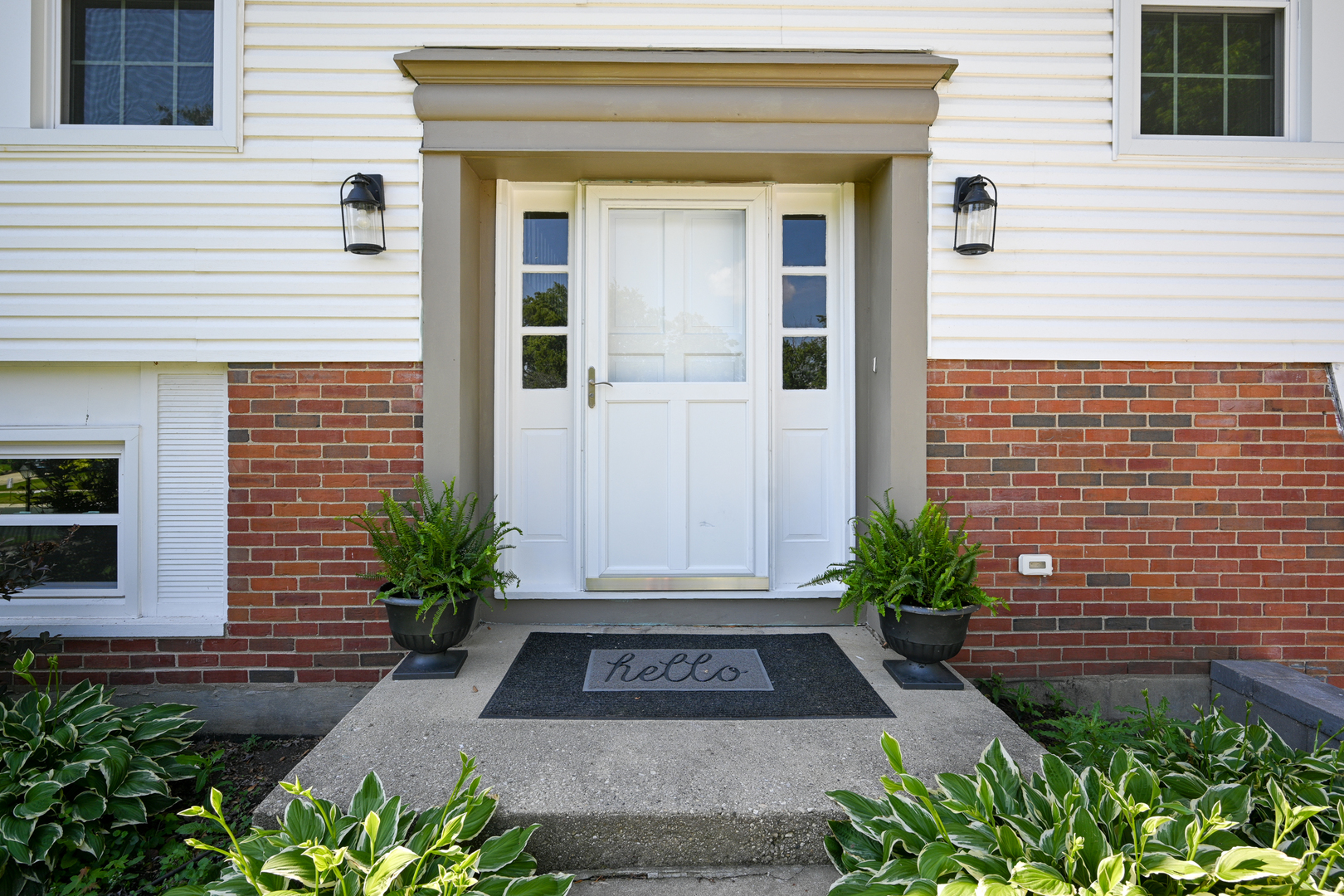 21W745 Glen Valley Drive, Glen Ellyn, IL 60137