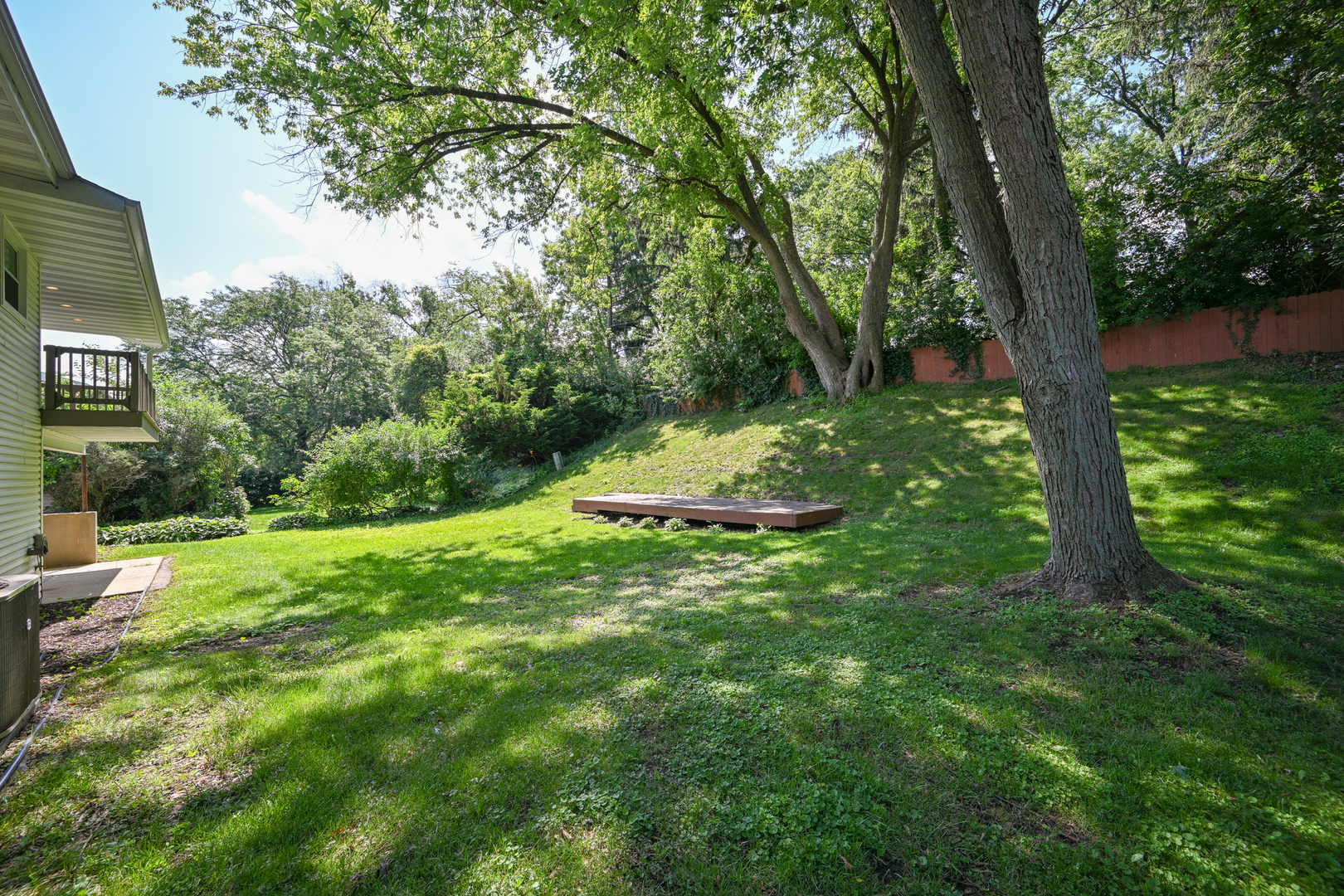 21W745 Glen Valley Drive, Glen Ellyn, IL 60137