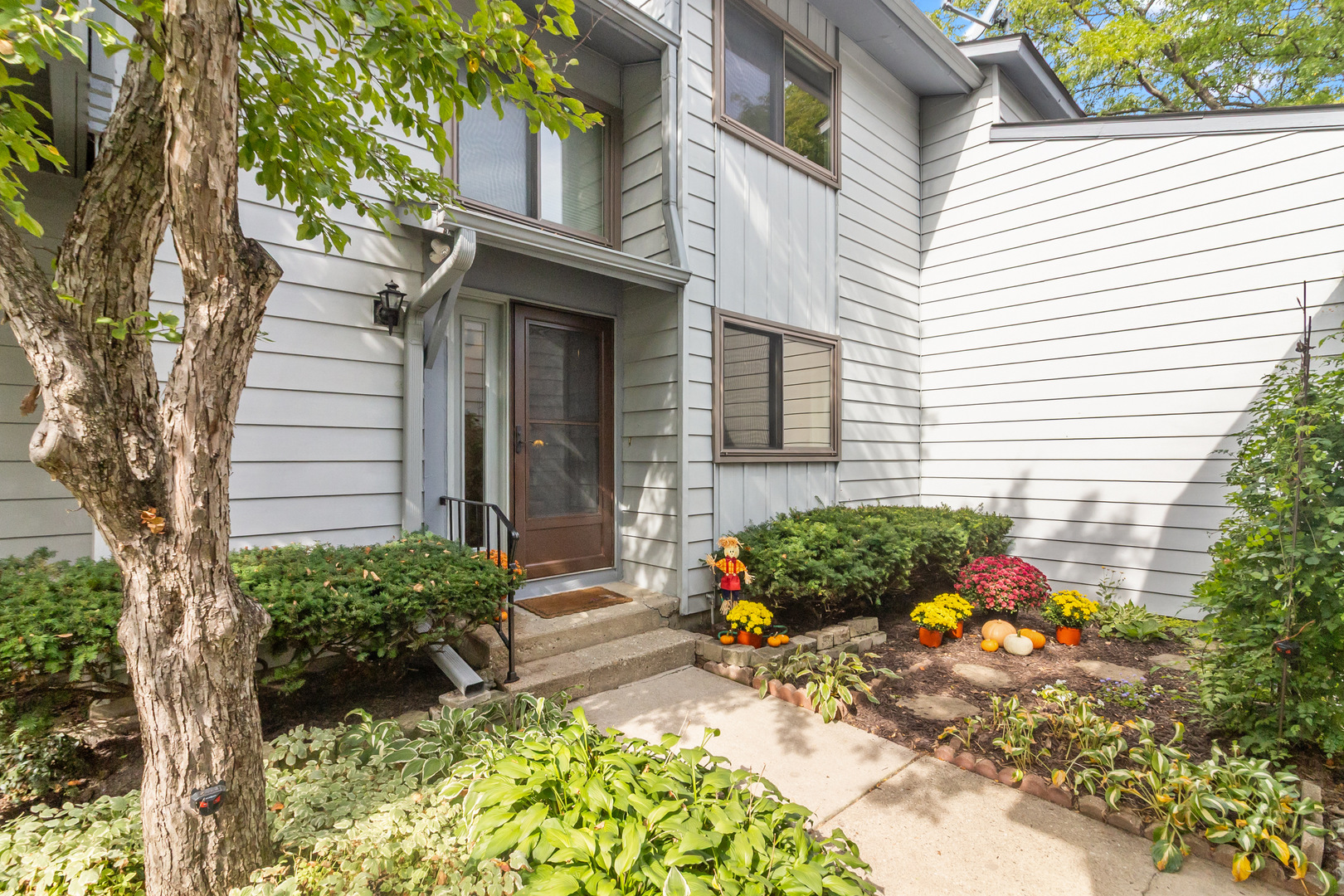 139 Windsor Drive #123, Vernon Hills, IL 60061