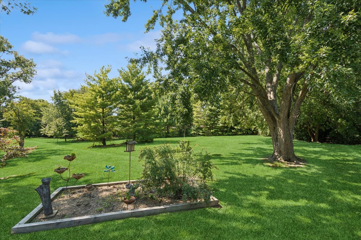 3918 Belle Aire Lane, Downers Grove, IL 60515