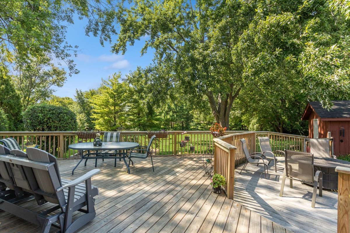 3918 Belle Aire Lane, Downers Grove, IL 60515