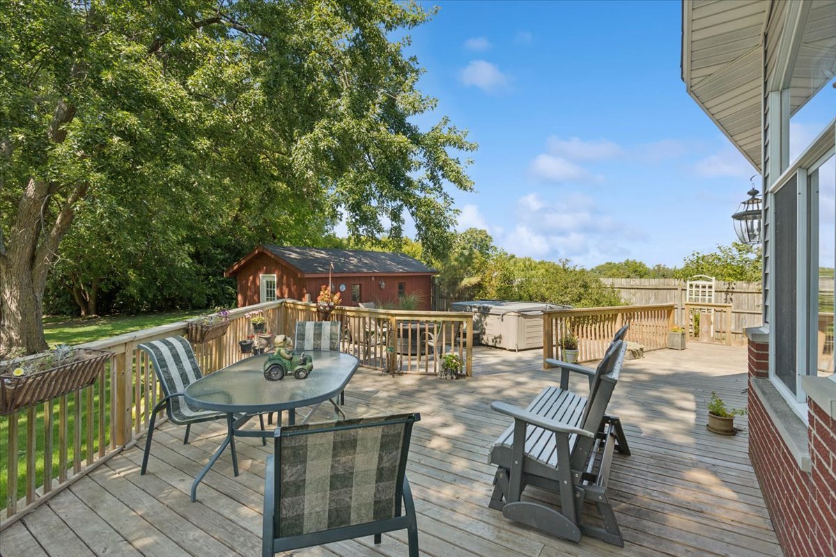 3918 Belle Aire Lane, Downers Grove, IL 60515