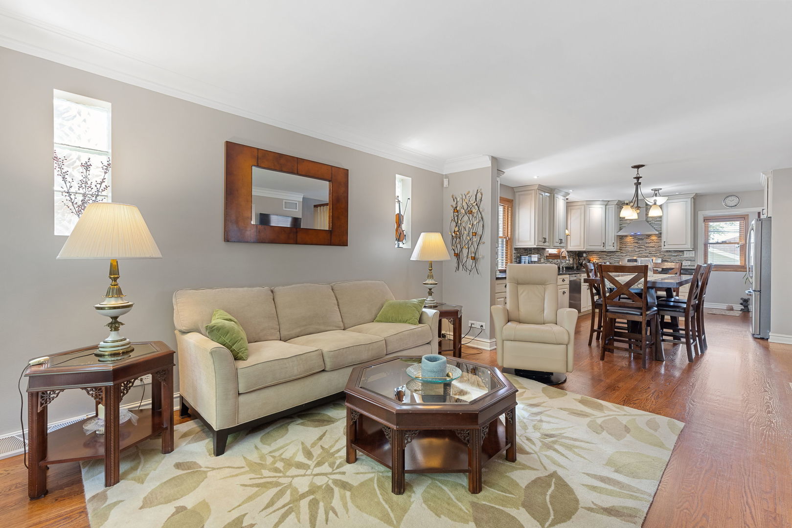 10240 S Whipple Street, Chicago, IL 60655