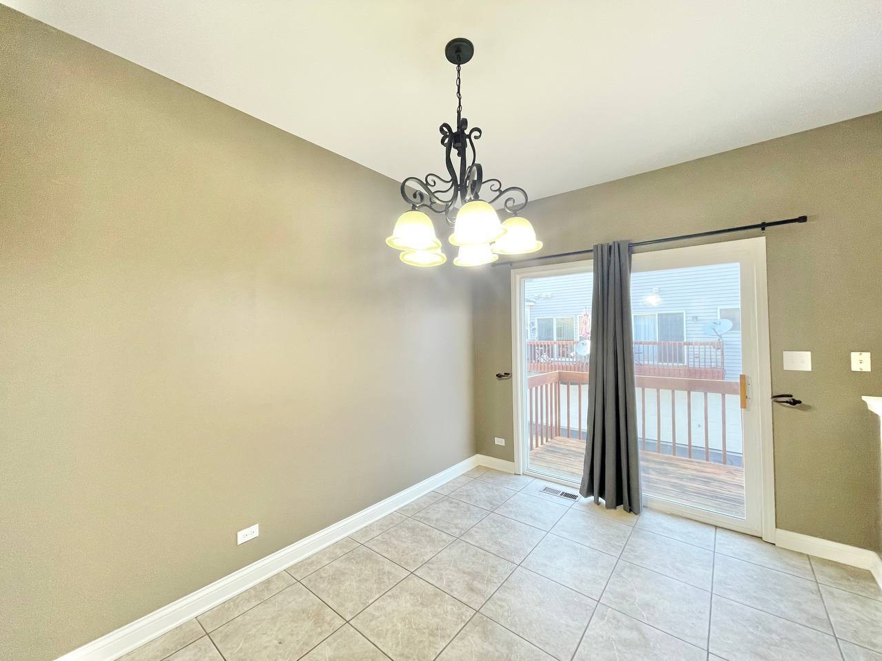 1991 Grandview Place #1991, Montgomery, IL 60538