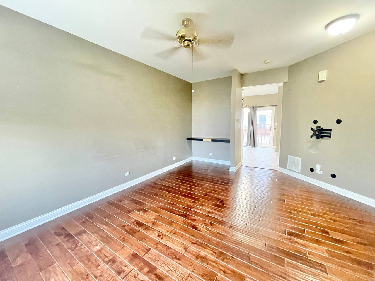 1991 Grandview Place #1991, Montgomery, IL 60538
