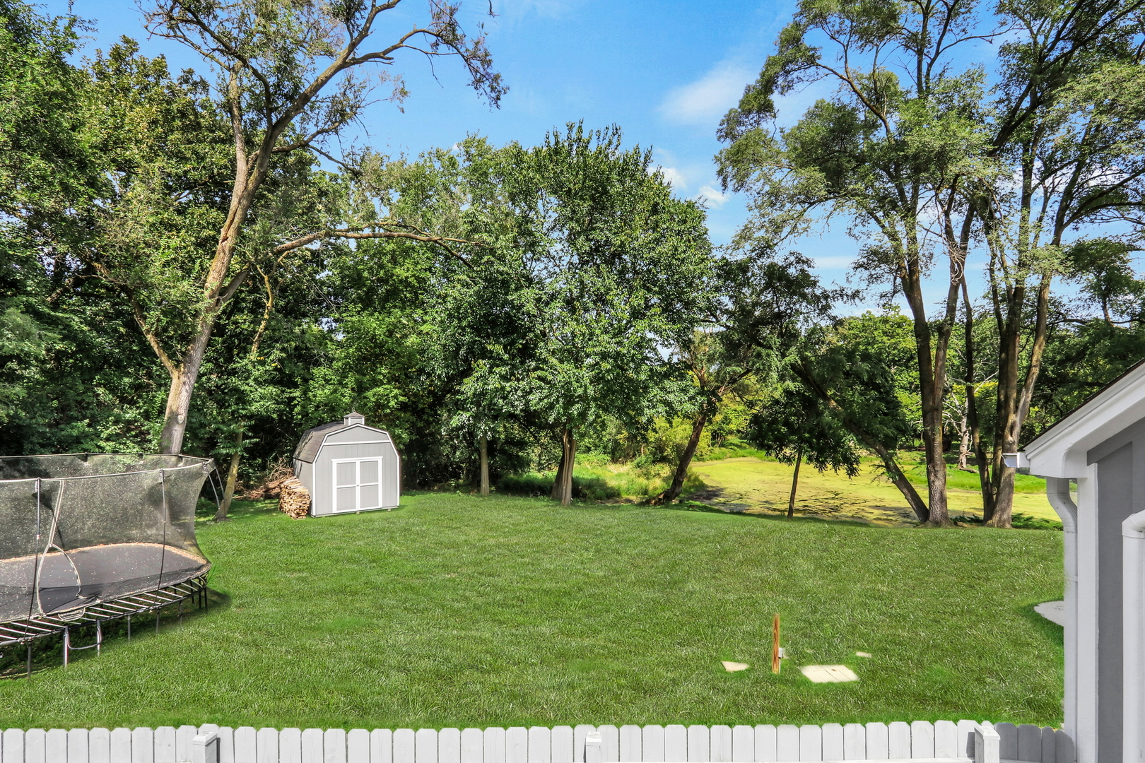 16400 W Kelly Road, Wadsworth, IL 60083